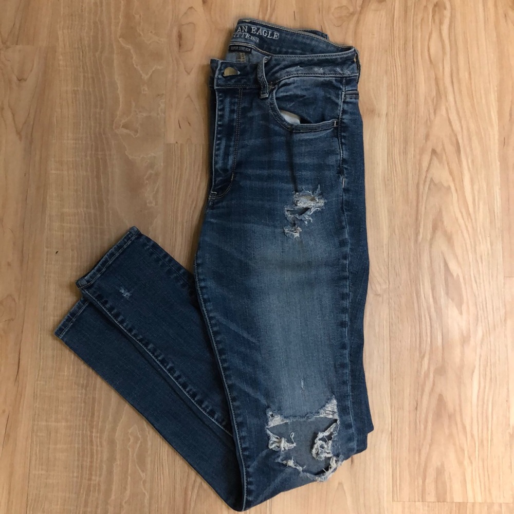 American Eagle ripped jeans